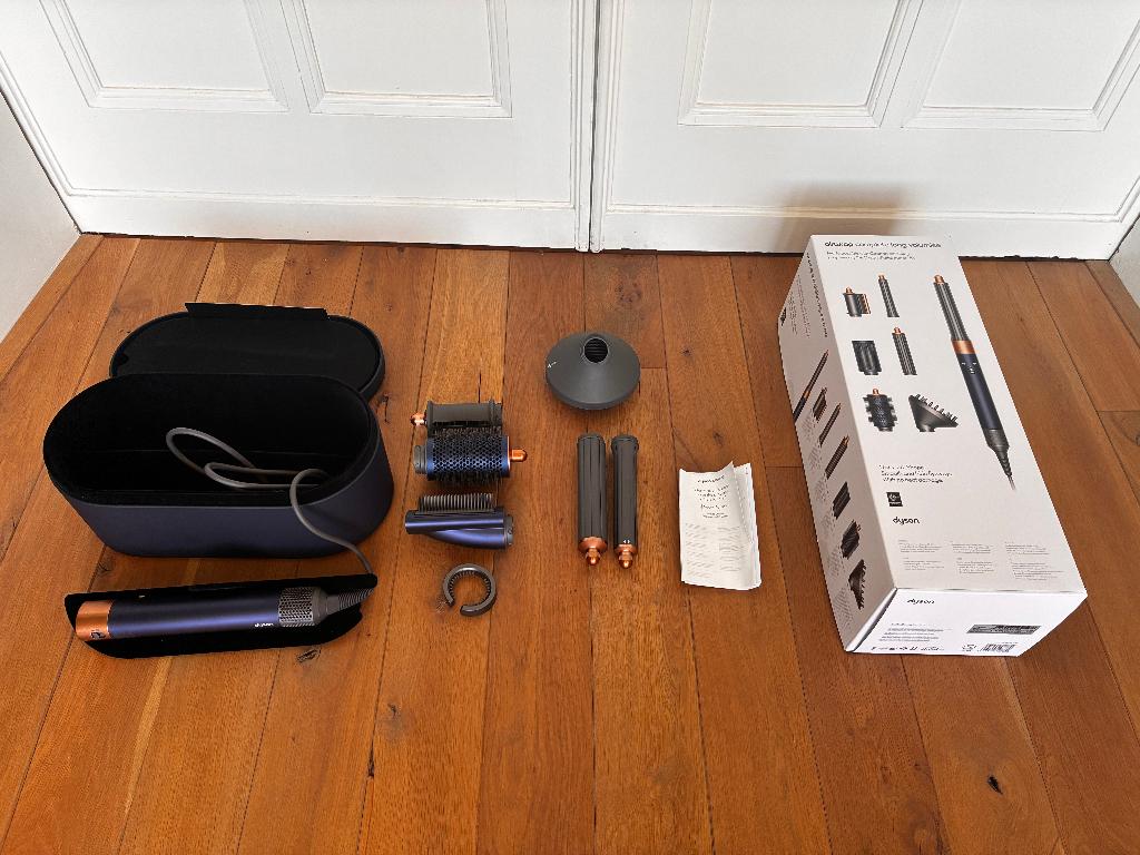 Dyson Airwrap nieuwstaat, Ophalen, Nieuw, Föhn of Haardroger