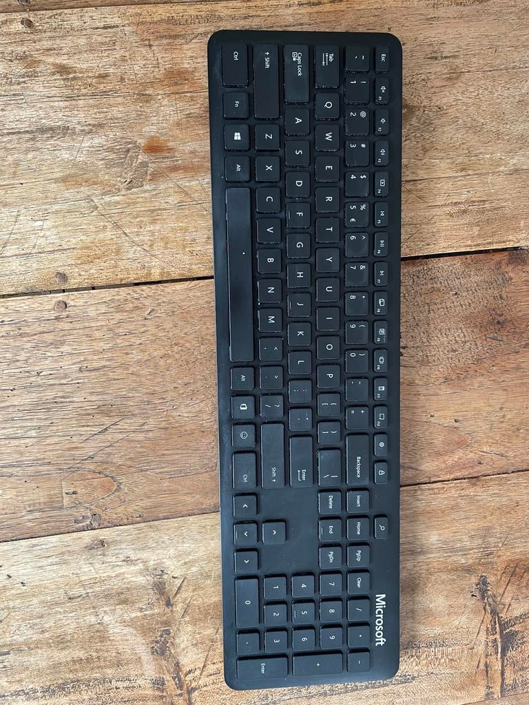 Fijn toetsenbord Microsoft met Bluetooth, Ophalen of Verzenden, Zo goed als nieuw