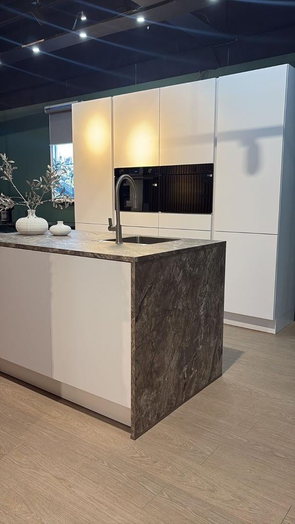 Nolte showroom Keuken met eiland, Ophalen of Verzenden, Overige typen
