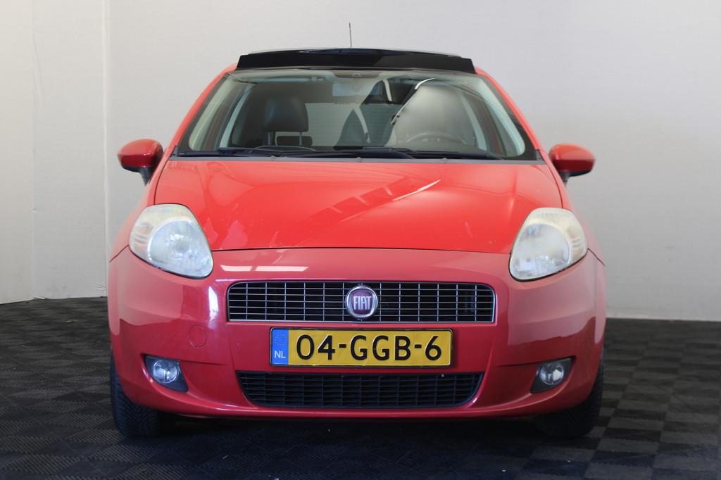 Fiat Grande Punto 1.4 Dynamic *Pasen Geopend!* (bj 2008), Voorwielaandrijving, Stof, Zwart, 4 cilinders
