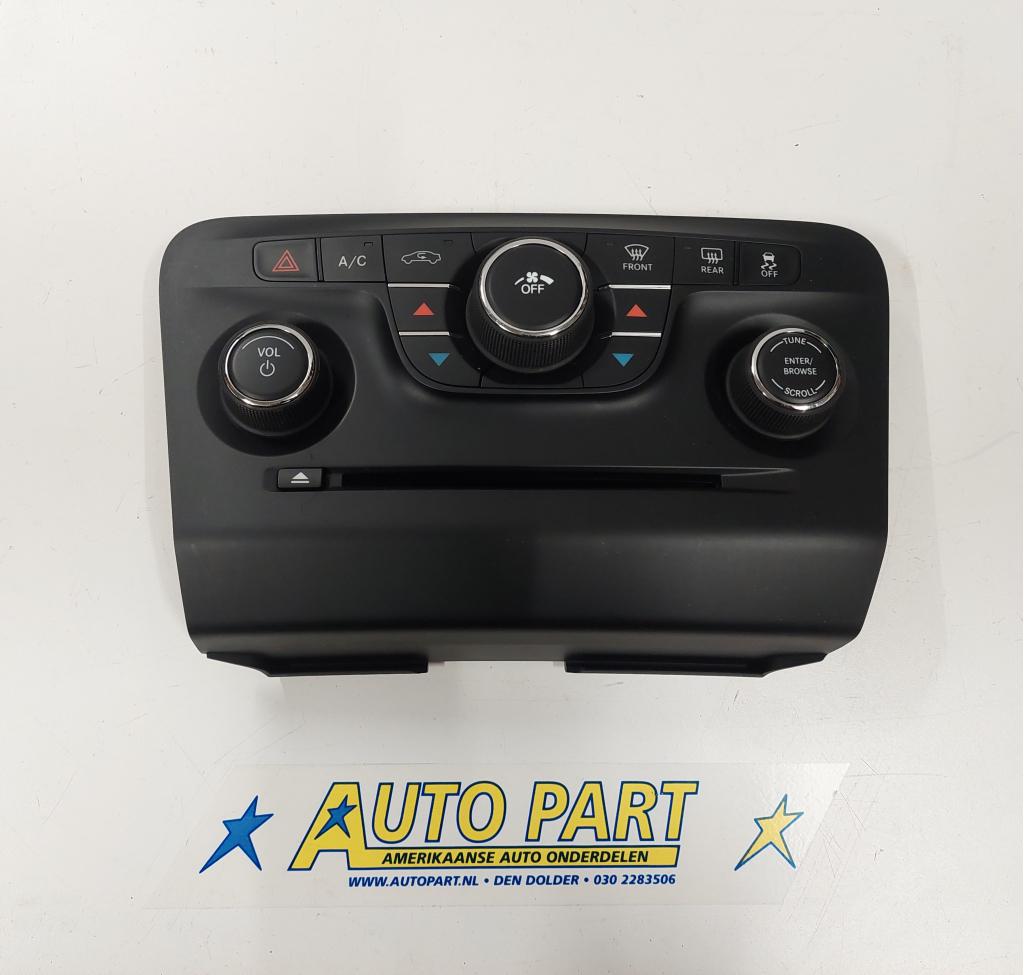 Dodge Charger radio/kachelbediening 2011-2014, Gebruikt, PO Box 21-8004 | Auburn Hills, MI 48321-8004, Amerikaanse onderdelen
