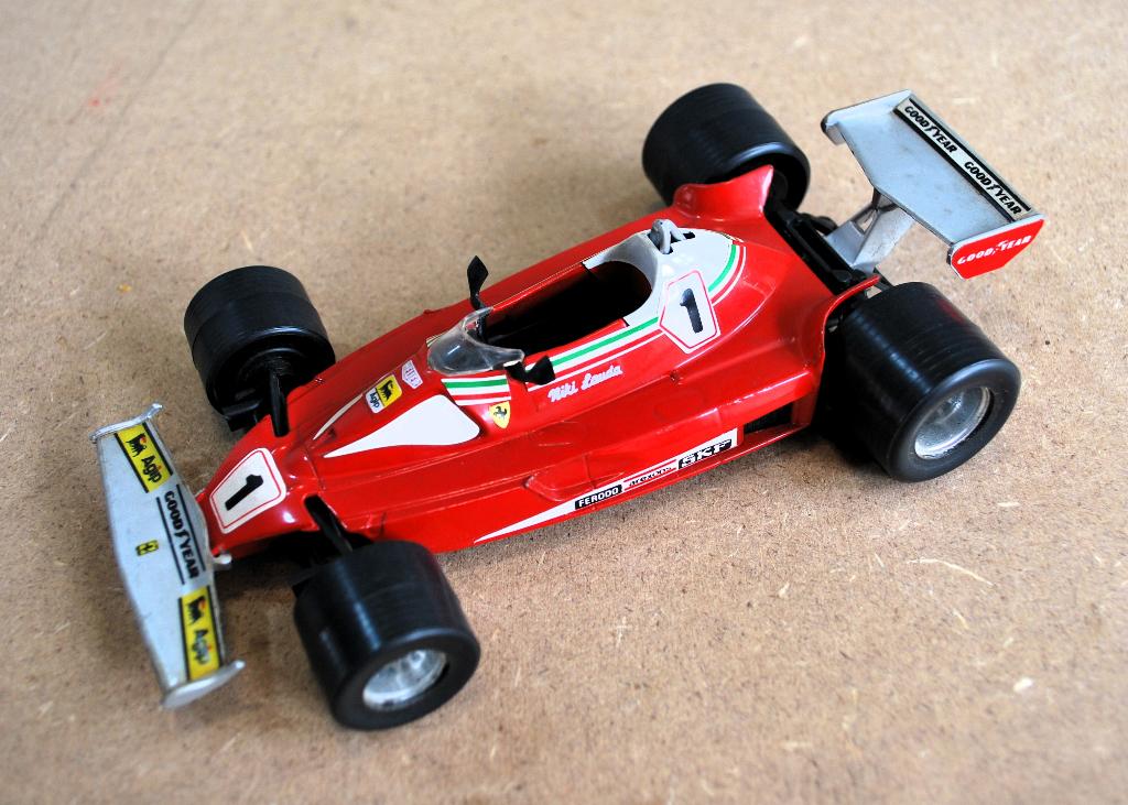 Polistil 1/25 Ferrari 312 T2, Ophalen of Verzenden, Gebruikt, Auto, Overige merken