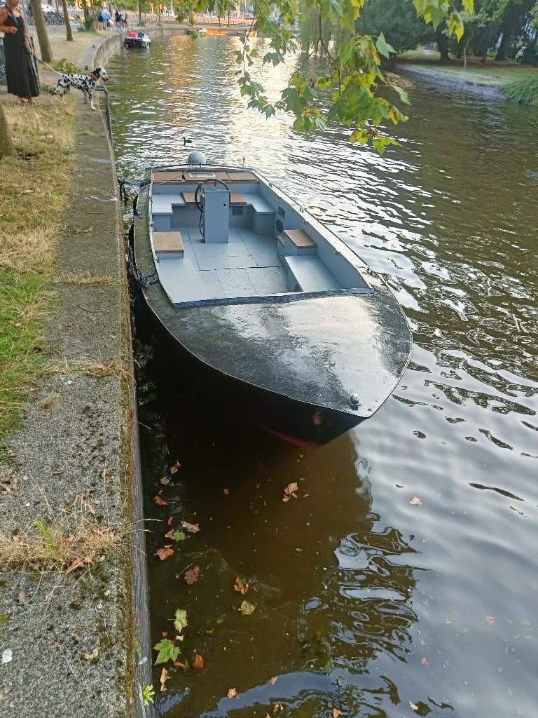 Stalen Sloep , opknapper., Watersport en Boten, Sloepen, Gebruikt, 30 tot 50 pk, 6 meter of meer, Buitenboordmotor, Benzine, Staal