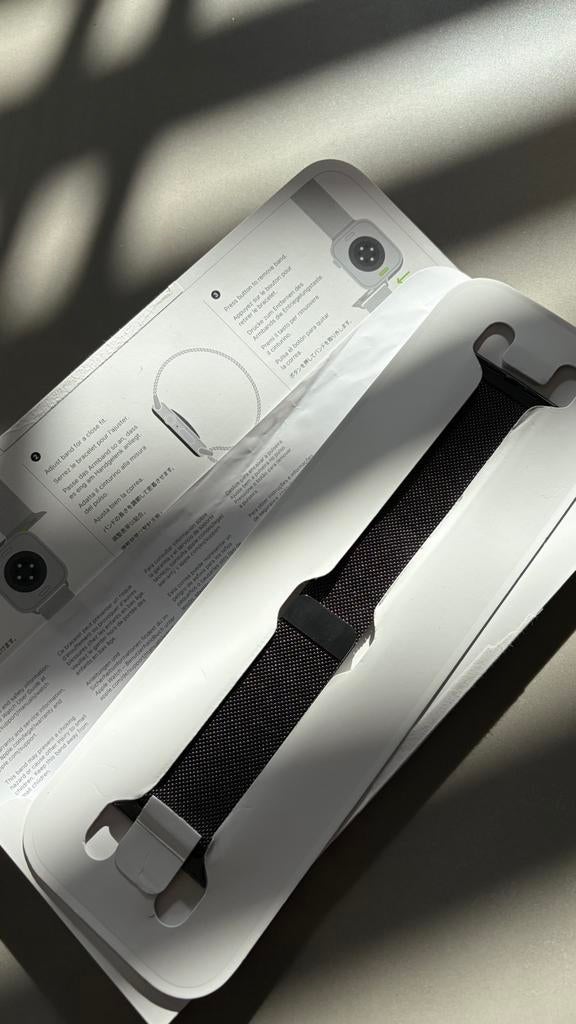 Apple Milanese Loop 46mm M/L, Ophalen of Verzenden, Nieuw, Zilver, IOS