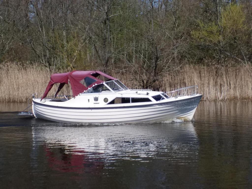 Joda 24 Noorse Spitsgatter, Watersport en Boten, Ophalen, 10 tot 30 pk, Gebruikt, Binnenboordmotor