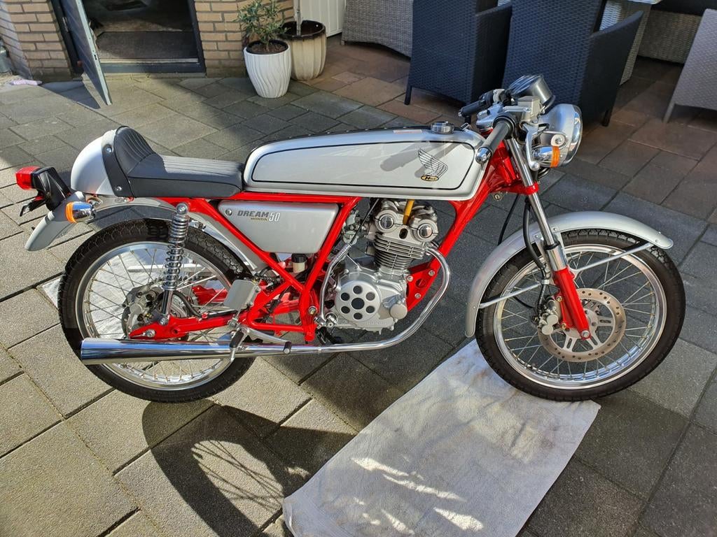 Honda Dream 50 1997 4KM, Ophalen of Verzenden, Zo goed als nieuw, Carburateur, Honda