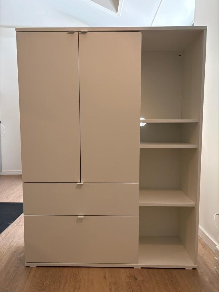 IKEA VIHALS opbergkast (wit, 105x37x140cm, goede staat), Huis en Inrichting, Kasten | Kledingkasten, Ophalen, Gebruikt, 100 tot 150 cm