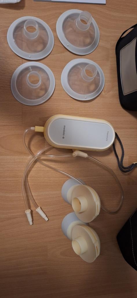 Medela Freestyle Flex Borstkolf - Zo goed als nieuw, Ophalen, Zo goed als nieuw, Borstkolf