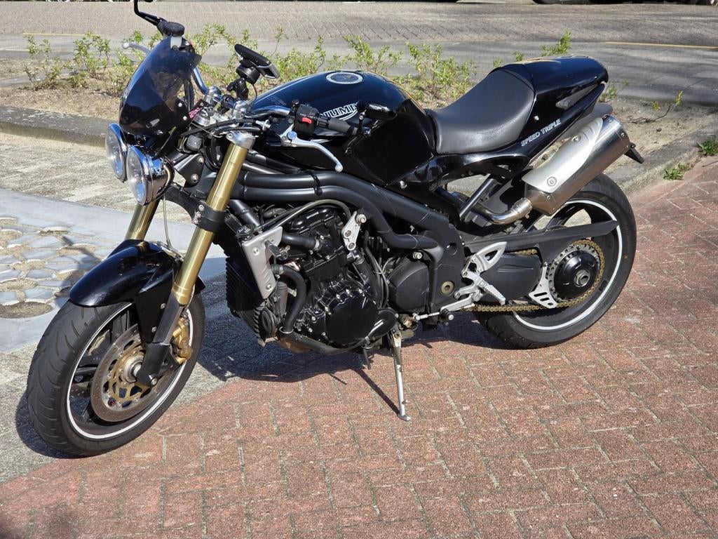 Triumph Speed Triple 1050