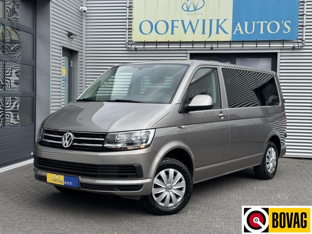 Volkswagen Transporter Caravelle 2.0 TSI 5+1 Rolstoel bus, Auto's, Voorwielaandrijving, Stof, Gebruikt, 2500 kg