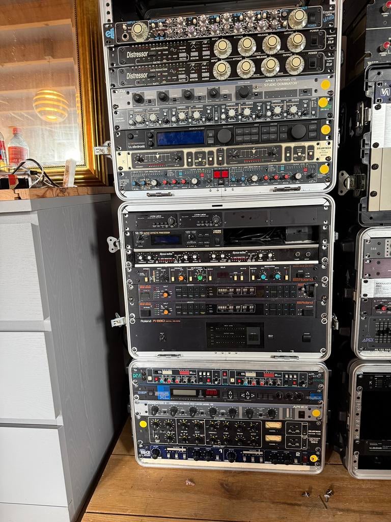 ALLERLEI RACK GEAR - UITVERKOOP!!!, Ophalen