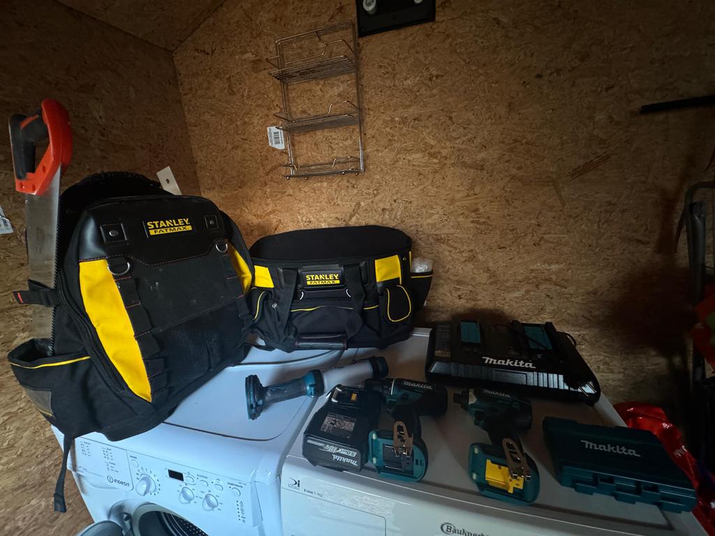 Makita 18V + 2x 5ah accu + FatMax rugzak + Tafel+Gereedschap, Ophalen, Zo goed als nieuw