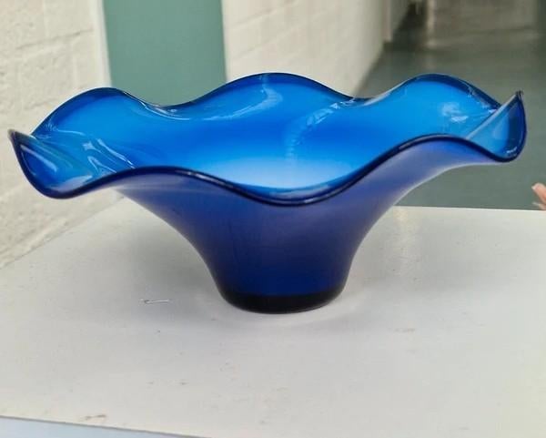 Vintage Fazzoletto glazen schaal blauw, Antiek en Kunst, Antiek | Glas en Kristal, Ophalen of Verzenden