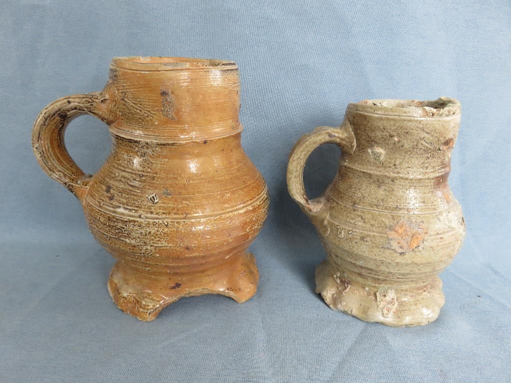 Middeleeuwen - steengoed kruiken - ca. 1500 - bodemvondsten, Ophalen of Verzenden