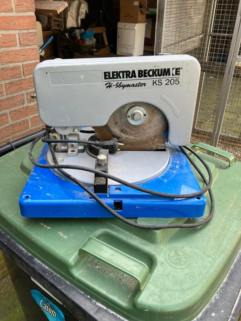 Zaagtafel, Ophalen, Cirkelzaag, Zo goed als nieuw, 30 tot 70 mm