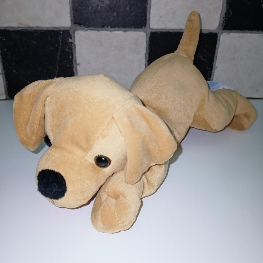 nicotoy bruin velours hondje., Ophalen of Verzenden, Zo goed als nieuw, Hond