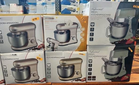 Keukenmachine nieuw in doos voor €49,-, Ophalen, 4 liter of meer, -, -