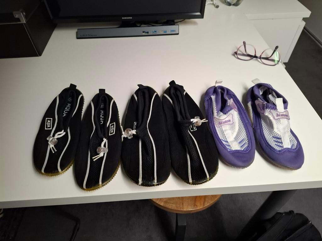 Waterschoenen. Maat : 2x38 en 1x 42, Watersport en Boten, Watersportkleding, Ophalen, Kind