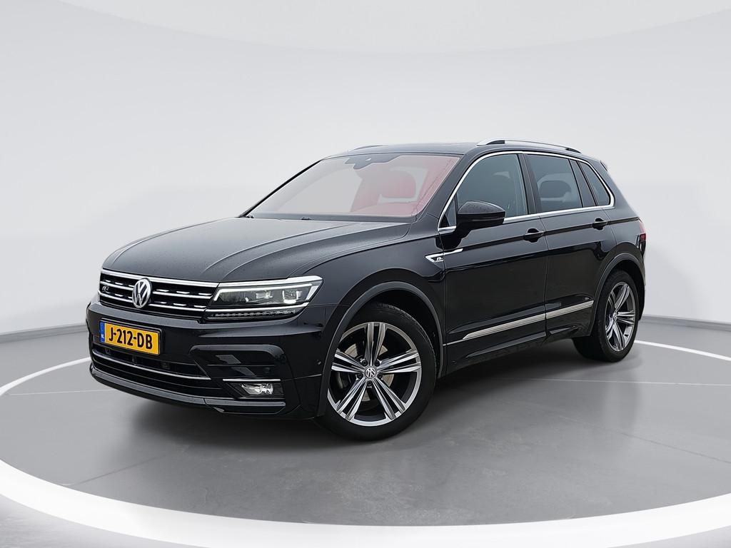 Volkswagen Tiguan 1.5 TSI ACT Highline Business R |PANO|MASS, Stof, 150 pk, Zwart, Origineel Nederlands