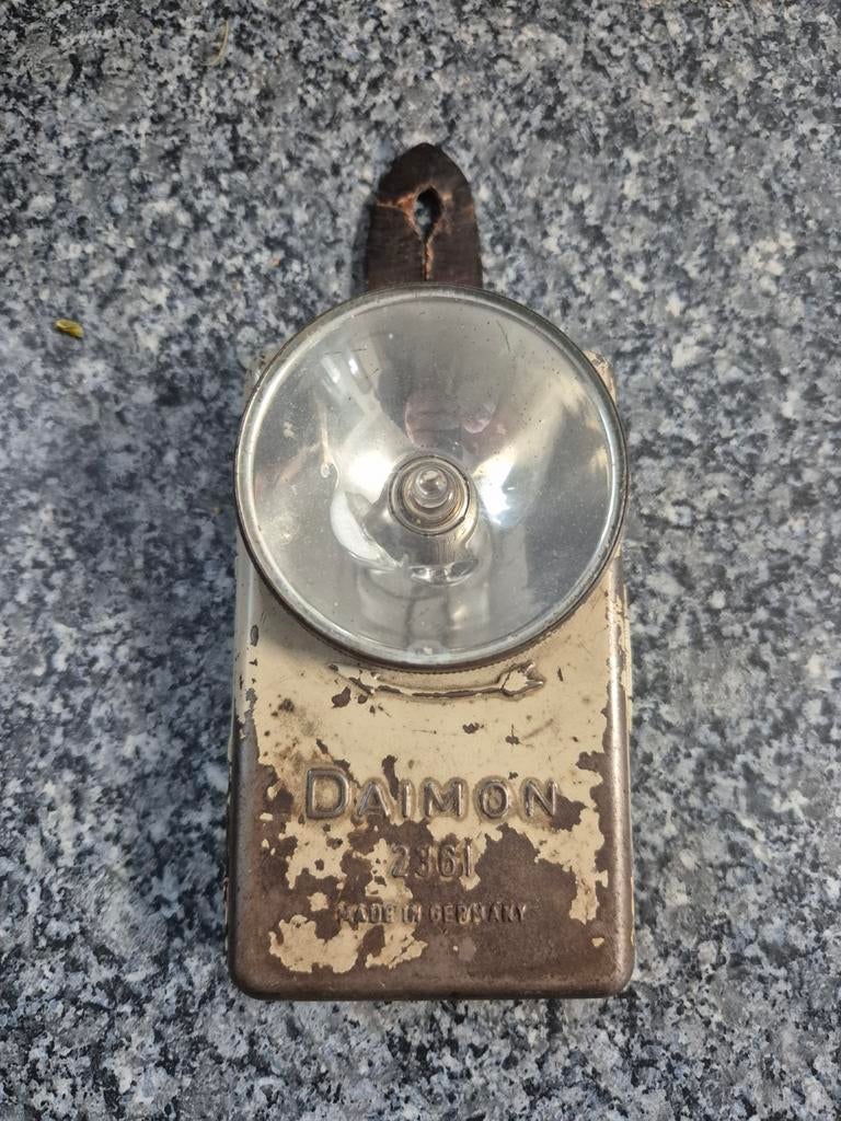 Daimon 2361 zaklamp, Verzamelen, Ophalen of Verzenden, Landmacht, Duitsland, Kleding of Schoenen