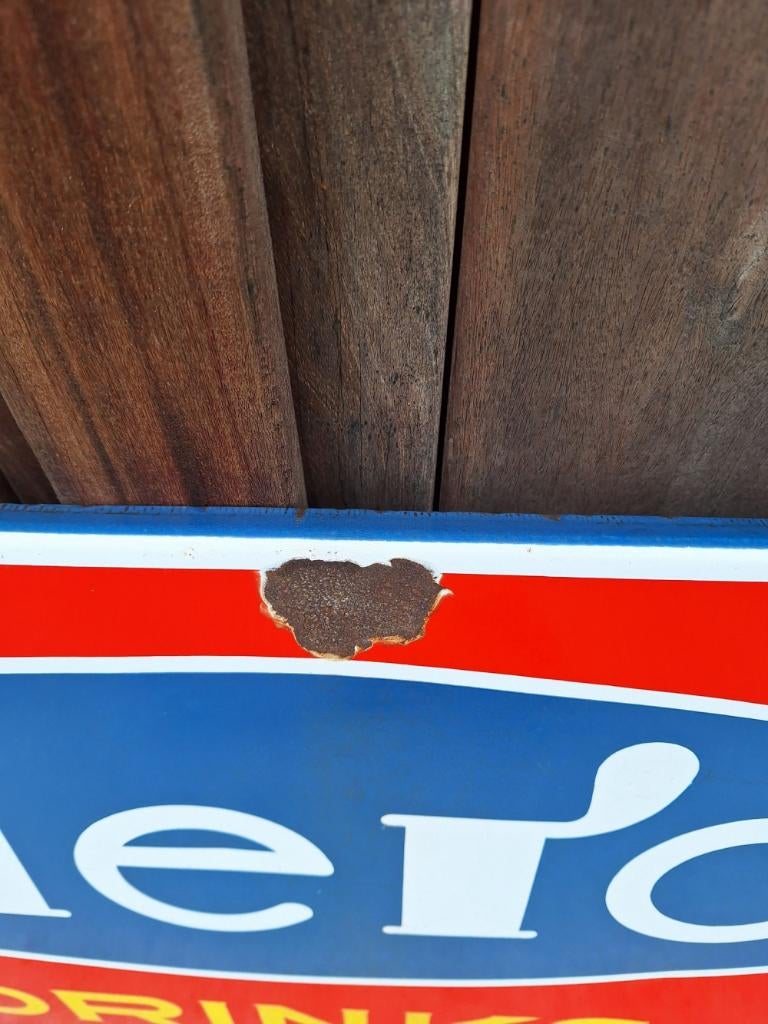 Tof en groot emaille bord van Hero Drinks, Langcat Bussum., Verzamelen, Merken en Reclamevoorwerpen, Reclamebord, Gebruikt, .