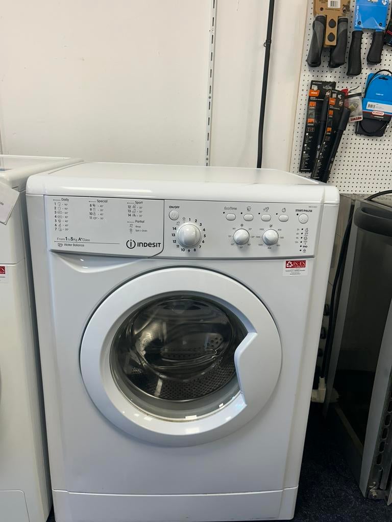 Indesit wasmachine 5kg 1400 toeren incl garantie&bezorgen, Ophalen, 4 tot 6 kg, Nulachtenvijftig.nl, Zo goed als nieuw
