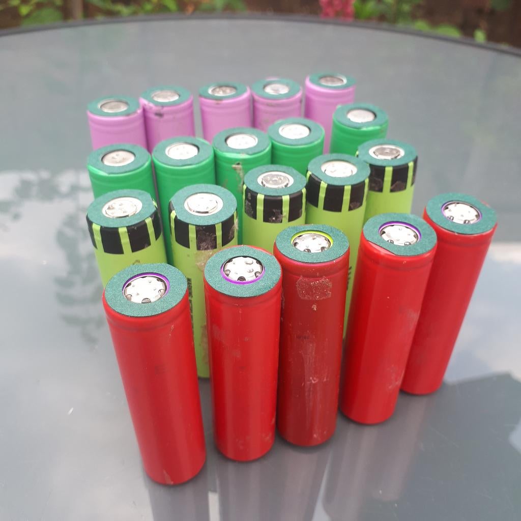 Batterijen 18650, Ophalen of Verzenden, Zo goed als nieuw