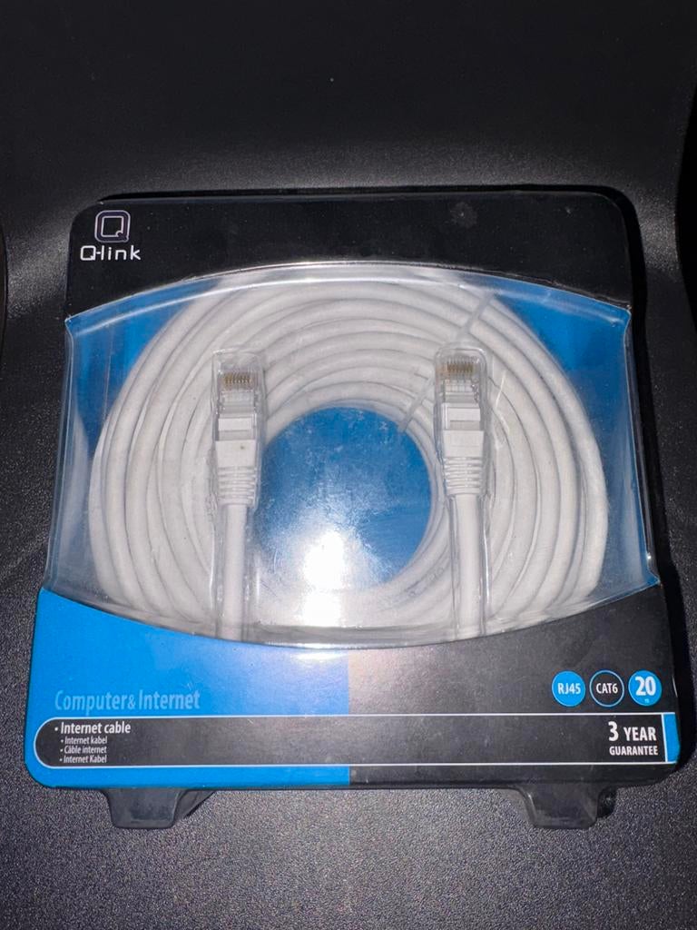 Qlink 20 meter internetkabel cat6 nieuw in doos!, Ophalen of Verzenden, Nieuw