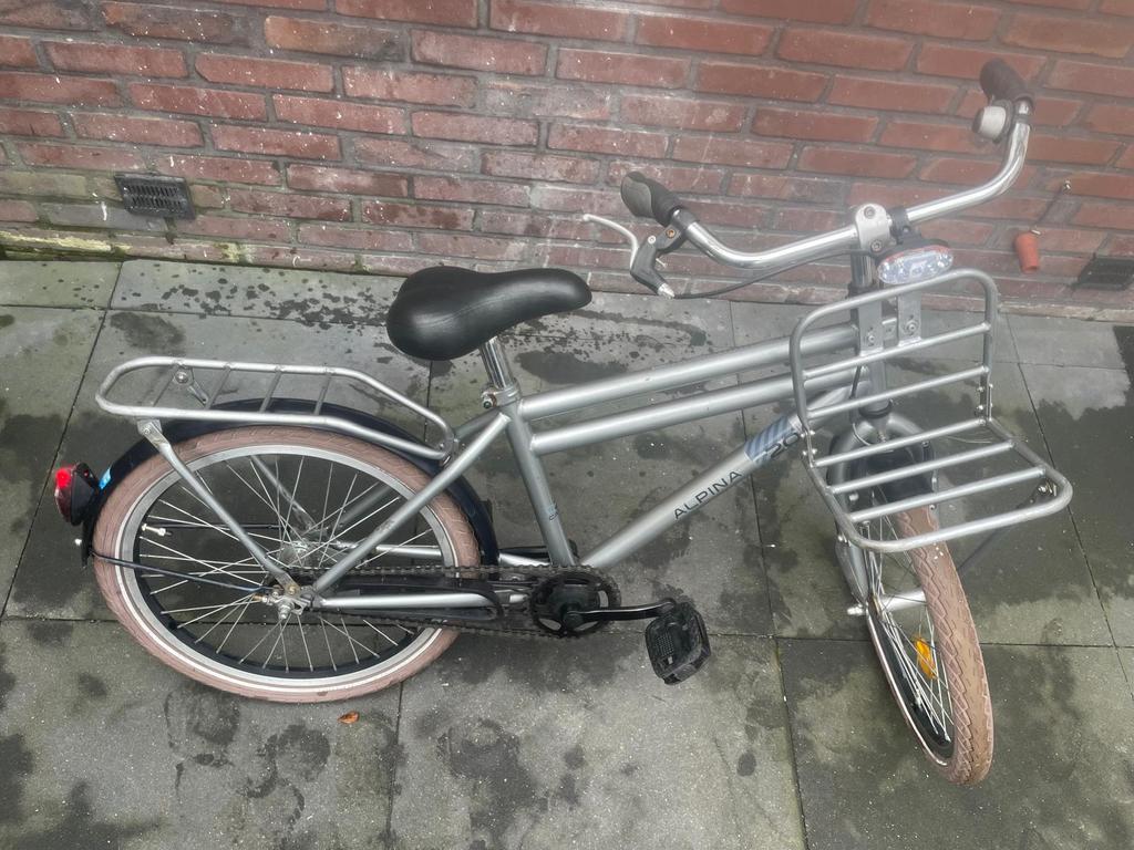 Goedwerkende Alpina fiets 20 inch, Fietsen en Brommers, Fietsen | Kinderfietsjes, Ophalen, Gebruikt, 20 inch of meer