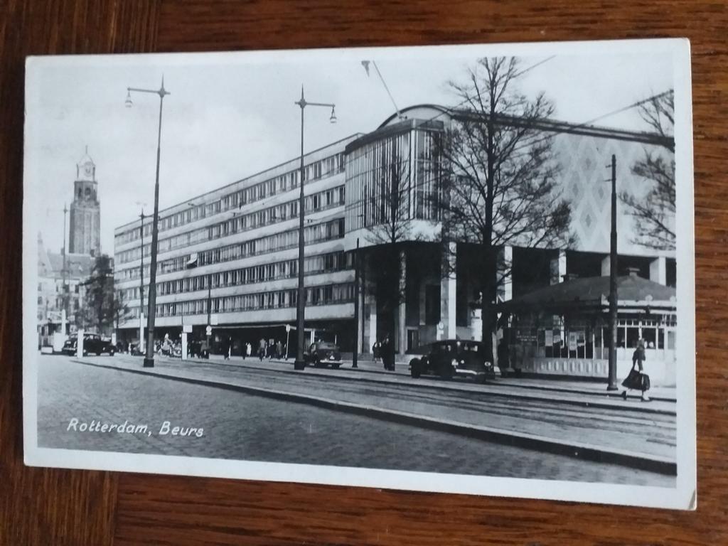 Rotterdam  - Coolsingel  met Beurs, Ophalen of Verzenden, 1940 tot 1960, Gelopen, Zuid-Holland