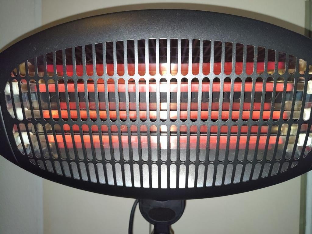 Terrasverwarming Quartz 2000 watt, Tuin en Terras, Terrasverwarmers, Elektrisch, Draaibaar, Gebruikt, Vloer