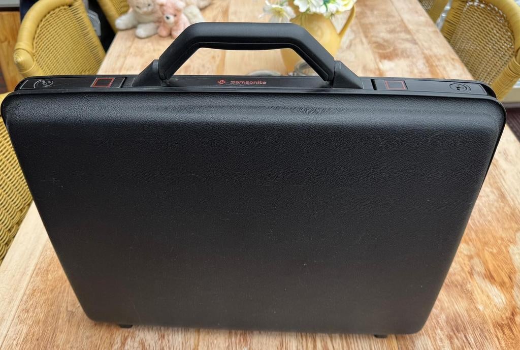 Nette Samsonite koffer, Sieraden, Tassen en Uiterlijk, Koffers, Ophalen of Verzenden, Gebruikt