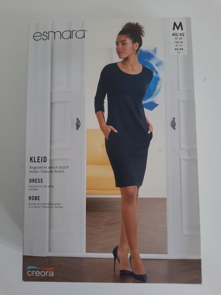 aangenaam zachte donkerblauwe jurk maat M nieuw in doos, Maat 38/40 (M), Blauw, Nieuw, Ophalen of Verzenden