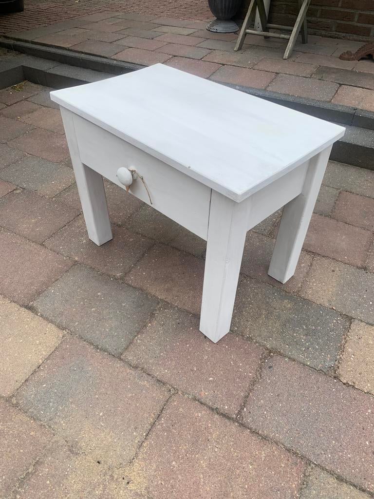 Ladekastje/bloementafeltje, Ophalen