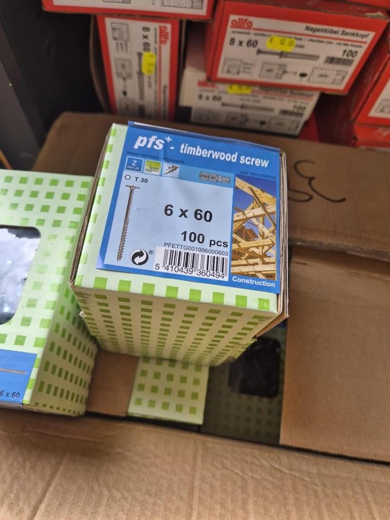 Tellerkop schroeven 6x60  en slagpluggen partij, Ophalen, Nieuw, 50 tot 100 mm, Schroeven