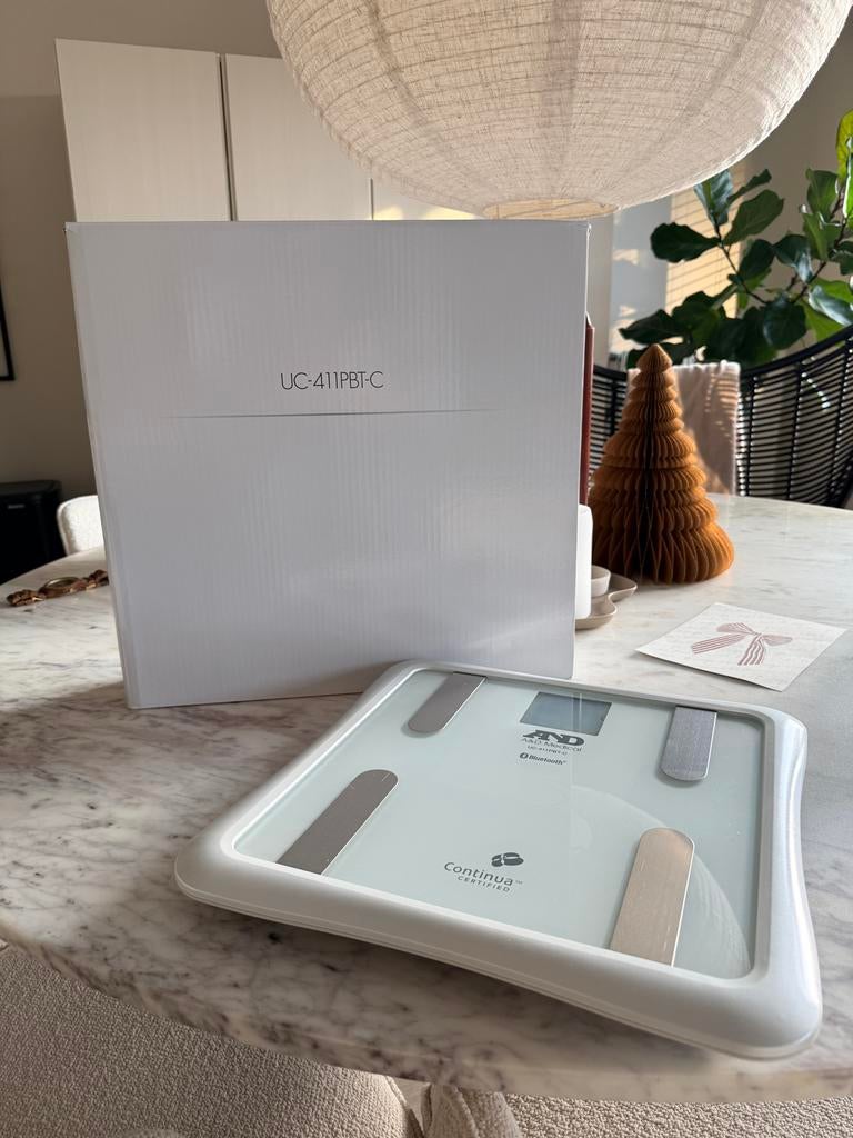 A&D Weegschaal UC-411PBT-C - Nieuw in doos, Witgoed en Apparatuur, Weegschalen, Nieuw, 100 kg of meer, Ophalen of Verzenden, Digitaal