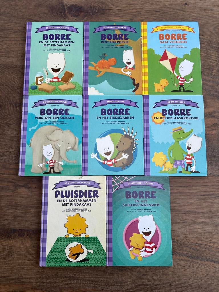 Borre boekjes - 8 stuks, Ophalen of Verzenden, Gelezen, Fictie algemeen