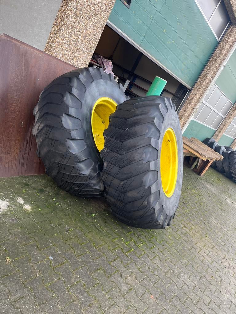 Trekkerbanden / Pullerbanden 24.5 R32, Ophalen, Gebruikt