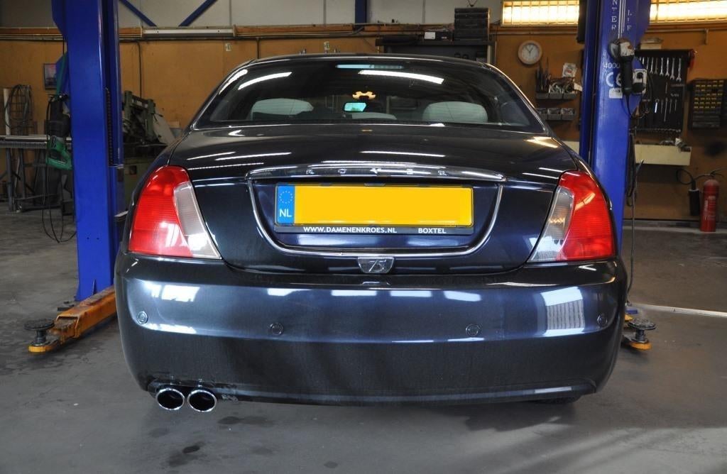 RVS sierstuk / eindstuk op maat voor onder elke auto, Ophalen