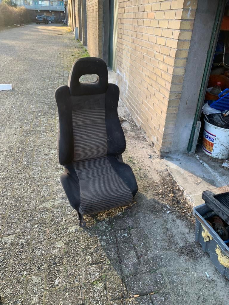 Kuipstoel - 2 stuks beschikbaar, Auto-onderdelen, Interieur en Bekleding, Ophalen, Gebruikt