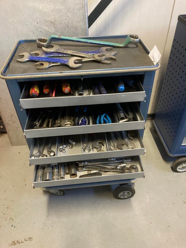 Gedore gereedschap wagen gevuld met gedore gereedschap, Ophalen, Gebruikt