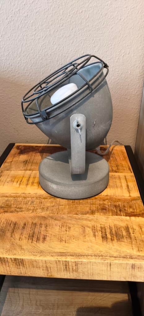 3x Industriële Tafellamp - Stoer en Stijlvol, Huis en Inrichting, Ophalen, Gebruikt, Metaal, Minder dan 50 cm