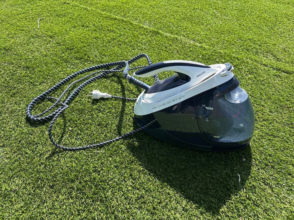 Philips PerfectCare Elite Stoomgenerator GC9620, Ophalen, Gebruikt, Strijkijzer met snoer