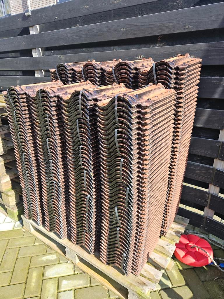 Koramic ovh vario zwart verglaast, Doe-het-zelf en Verbouw, Dakpannen en Dakbedekking, Steen of Klei, Zwart, Nieuw, Ophalen of Verzenden