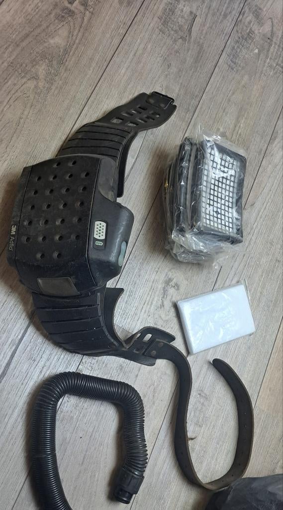 3M Adflo ademlucht bescherming met 4 nieuwe filters, Lasfilter, Ophalen of Verzenden, Gebruikt