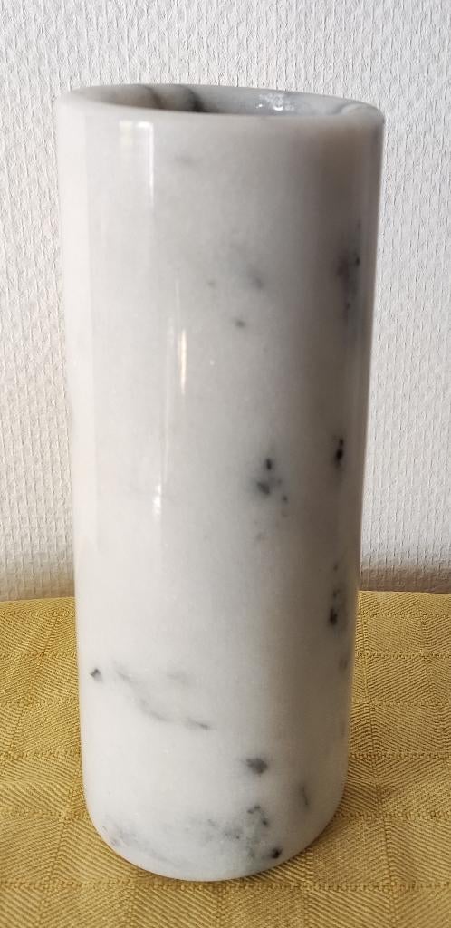 Cilindervaas wit marmer, Huis en Inrichting, Gebruikt, Wit, Aardewerk of Porselein, Ophalen of Verzenden
