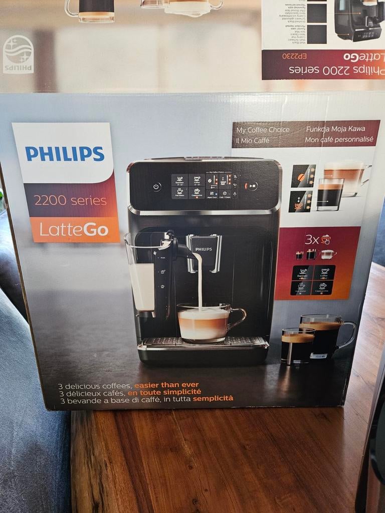 Philips LatteGo Koffiemachine - Zo goed als nieuw!, Ophalen, Afneembaar waterreservoir, Koffiemachine, Koffiebonen