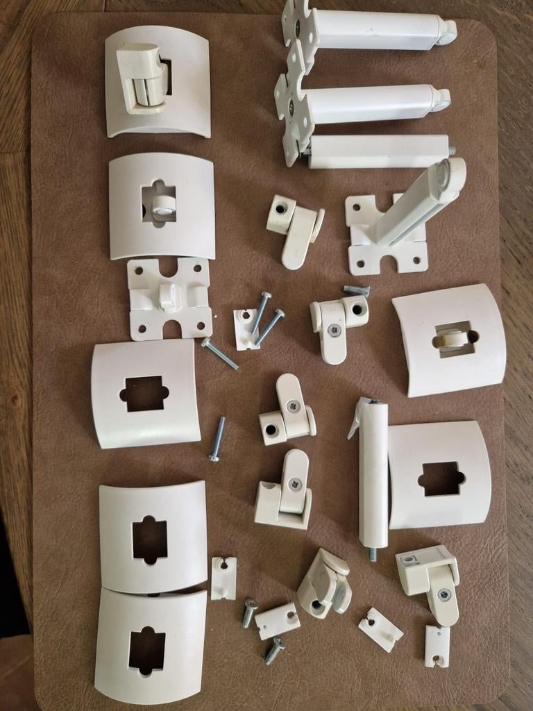 Bose muurbeugels, Overige merken, 70 watt of meer, Ophalen of Verzenden, Zo goed als nieuw