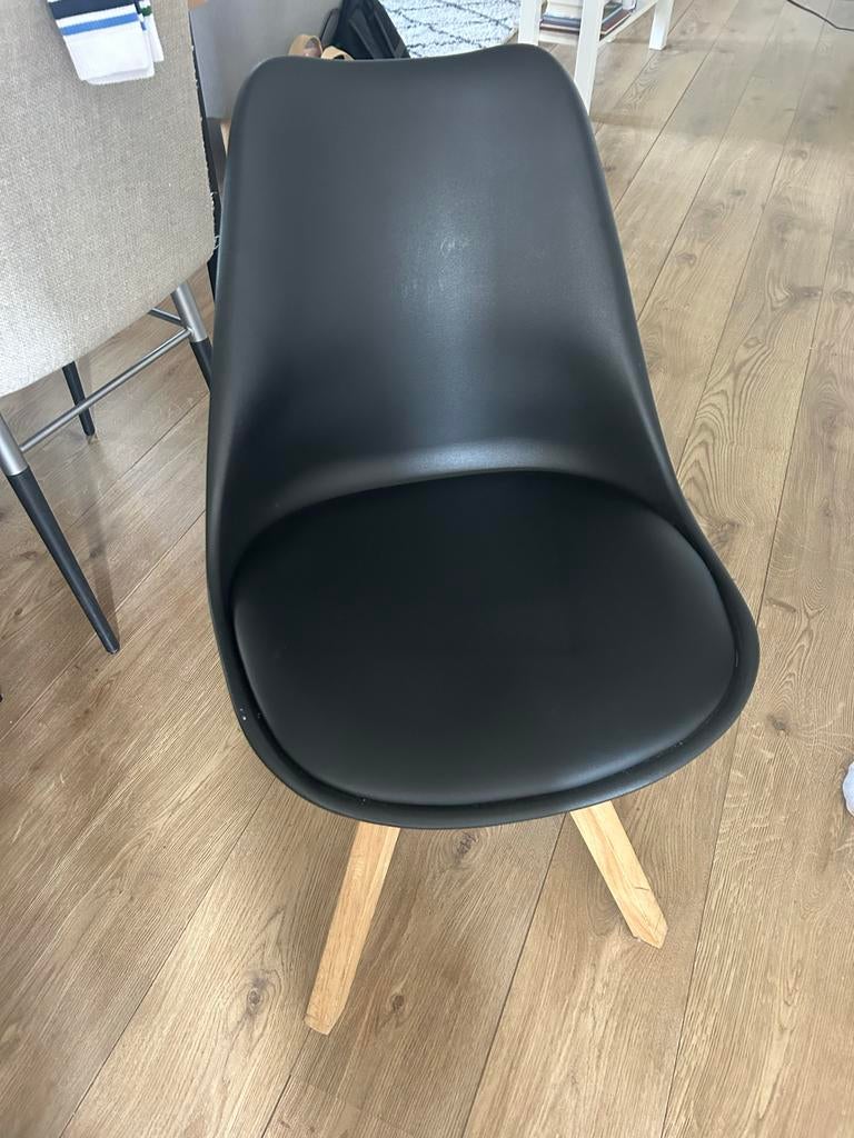 3 zwarte Ikea stoelen, Huis en Inrichting, Stoelen, Ophalen, Kunststof, Drie, Zwart