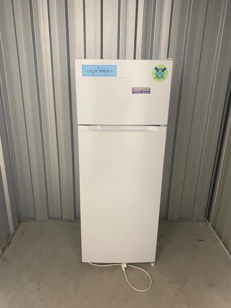 Nette ijskast/koelkast in goede staat, Ophalen, 200 liter of meer, 160 cm of meer, Zo goed als nieuw